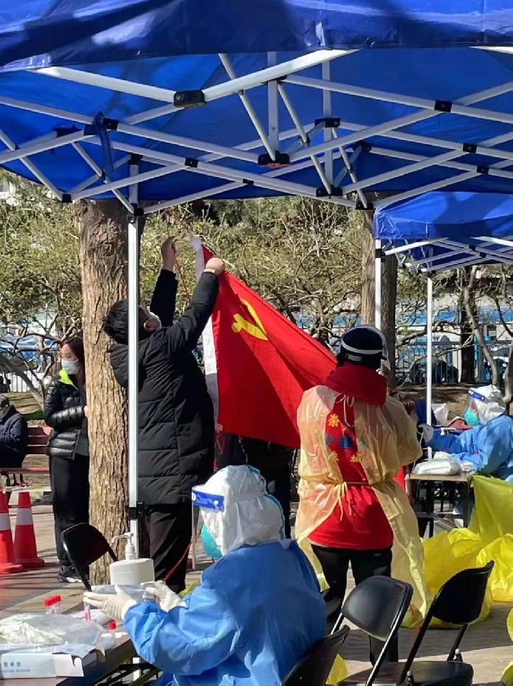 �¾����������ߡ����������ˣ��� ����XPJ���ŵ�ίΪ������������Ա����ů