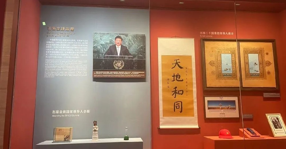 �Ѻ������������빲