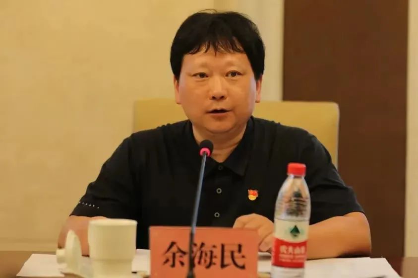 �����̻����ϵ�ί��ǡ��̻�᳤��һ�������ֵ�����Э��ίԱ��ȫ�弯�Ტ������Ա��λ����̸��